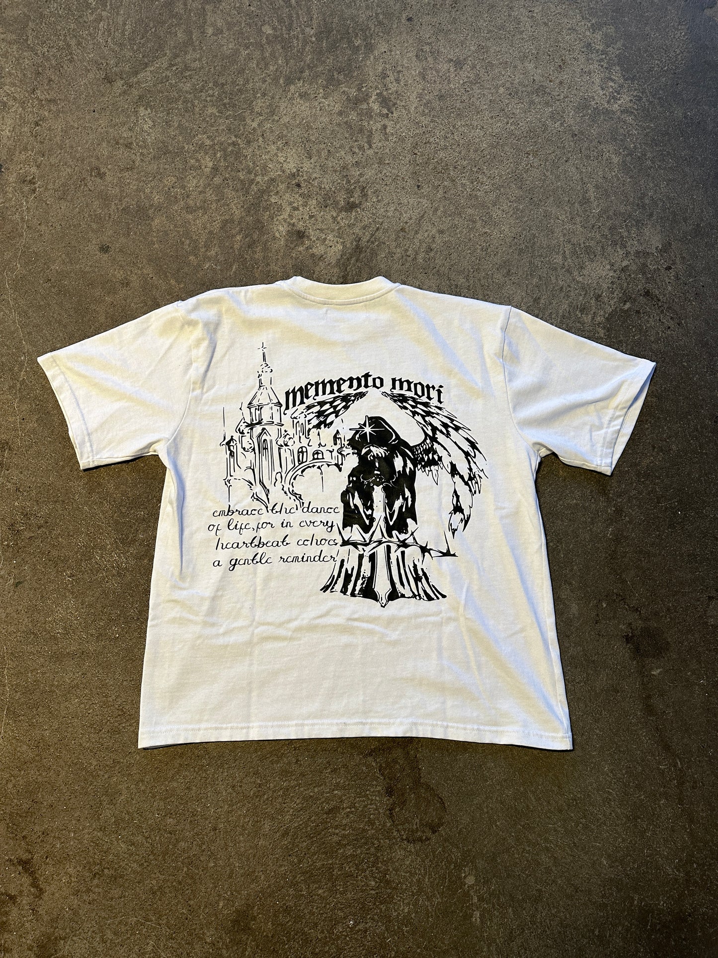 MEMENTO MORI WHITE TEE